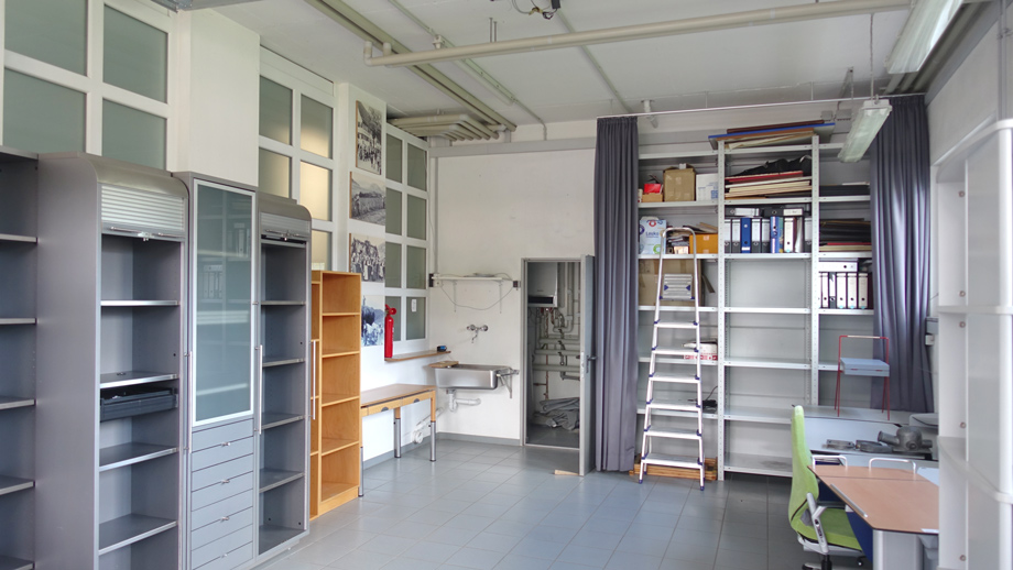 Gro�garage oder B�ro Einfamilienhaus M�hlhausen im T�le