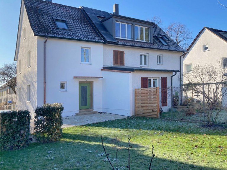 Ansicht vom Garten Esslingen-Gartenstadt Wohnung Warum nicht gleich ein H�uschen mieten?