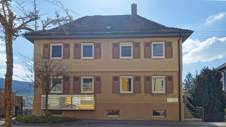  Spaichingen Haus Gro�es Haus mit sch�nem Garten und vielen M�glichkeiten