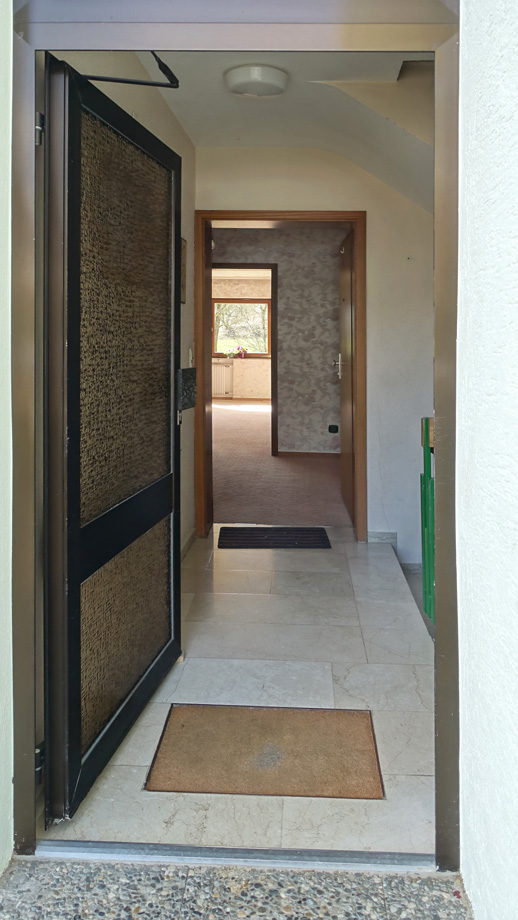 ebenerdiger Eingang in die Wohnung Etagenwohnung Rudersberg