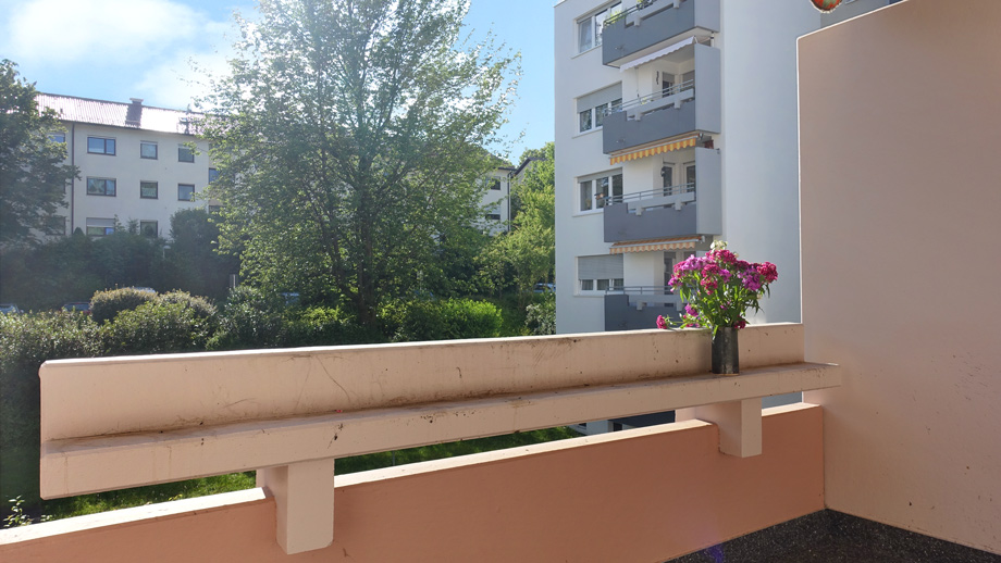 �berdachter Balkon Wohnung Esslingen