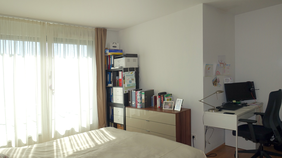 Zimmer 1 mit ca. 17 m� Etagenwohnung Esslingen-Gr�ne H�fe