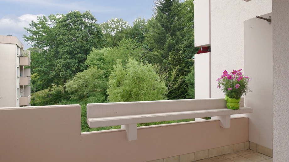 �berdachter Balkon Wohnung Esslingen