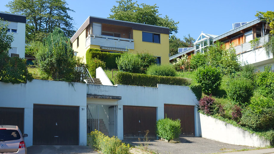 Ansicht mit 2 Garagen Einfamilienhaus Esslingen-Zell