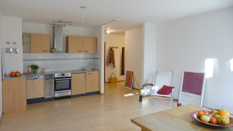 Wohn-/Esszimmer mit offener K�che Erdgeschosswohnung T�bingen-Lustnau-St�udach