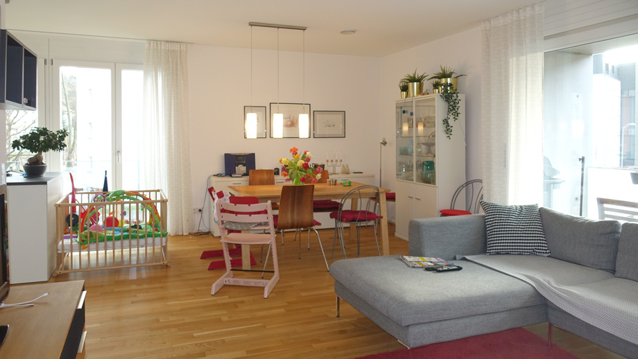 Wohn- und Esszimmer Etagenwohnung Esslingen-Gr�ne H�fe