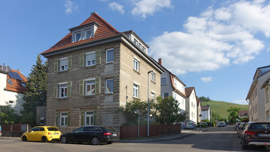 Ansicht Haus Dachgeschosswohnung Fellbach
