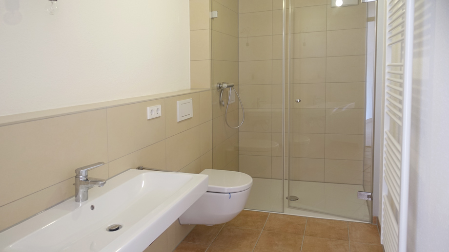 Bad Nr. 1 Etagenwohnung Esslingen-Gr�ne H�fe