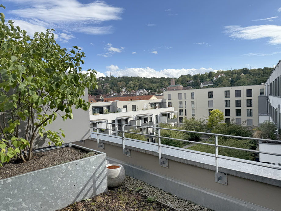 Ausblick in den Gr�nen Innenhof Penthousewohnung Esslingen-Gr�ne H�fe