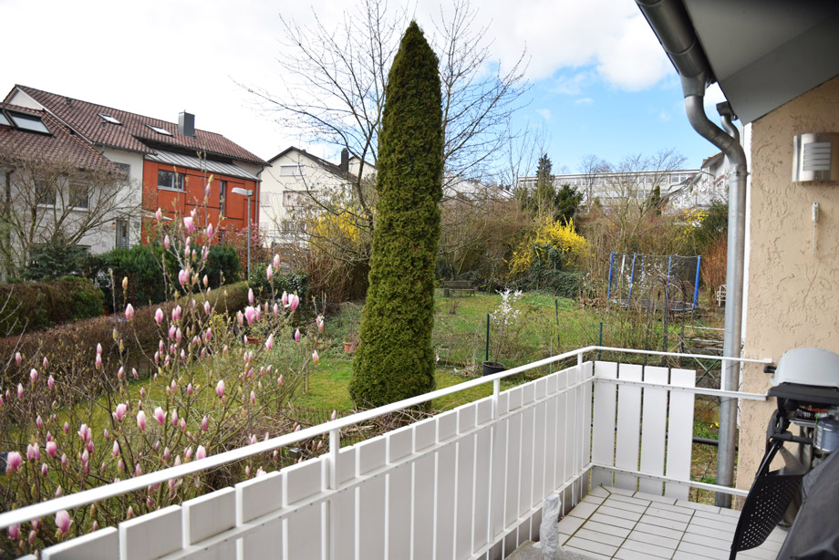 sonniger S�dbalkon Etagenwohnung Waiblingen
