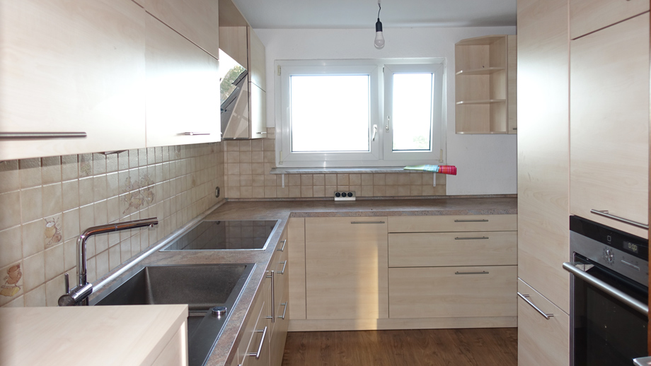 gro�e Einbauk�che Wohnung Stuttgart-Neugereut