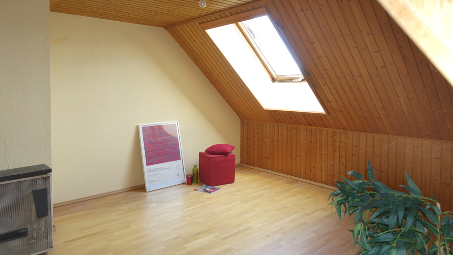 Zimmer Nr. 2 Dachgeschosswohnung Stuttgart-Ost