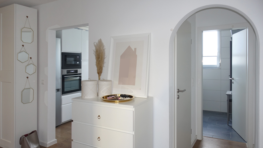 gro�z�gige Diele Erdgeschosswohnung Fellbach