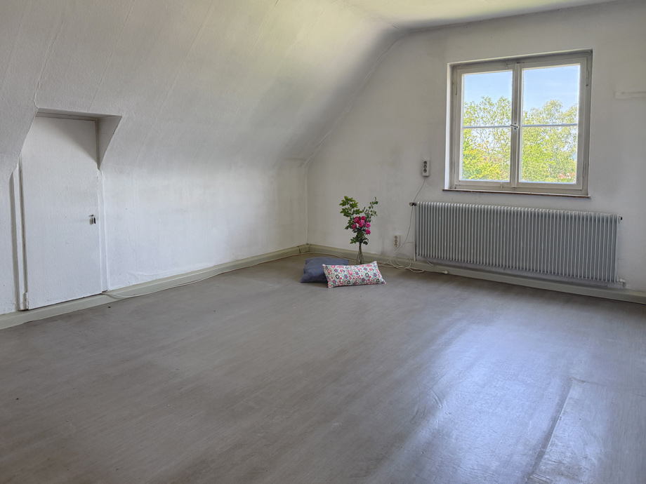 Zimmer 4 Wohnung N�rtingen
