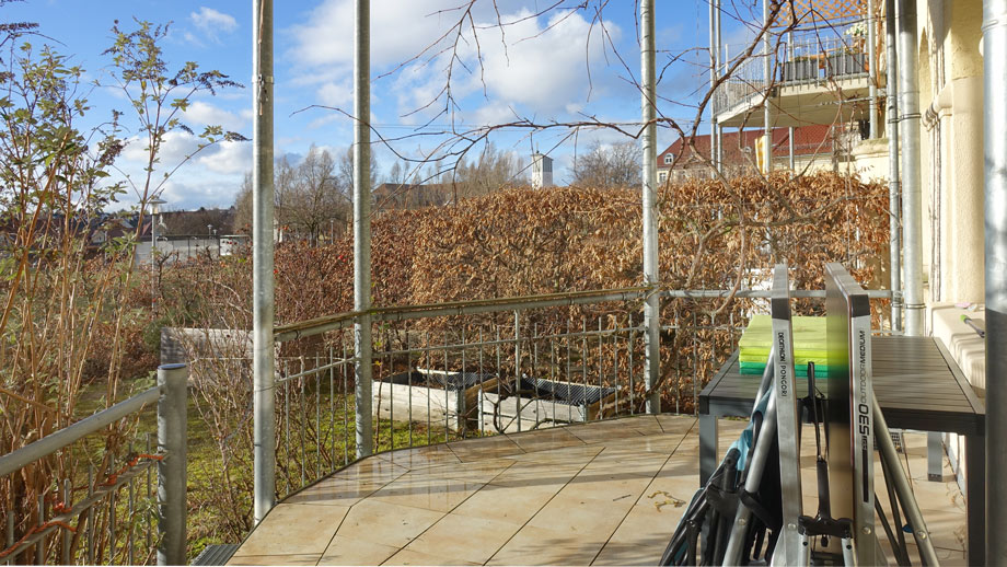 �berdachter Balkon Wohnung Esslingen-Hohenkreuz