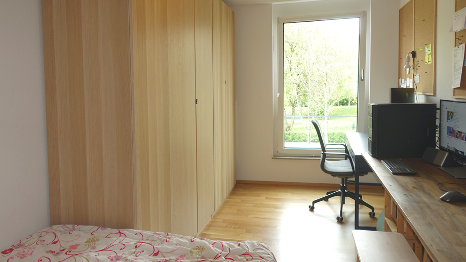 Zimmer Nr. 2 Etagenwohnung Esslingen-Gr�ne H�fe