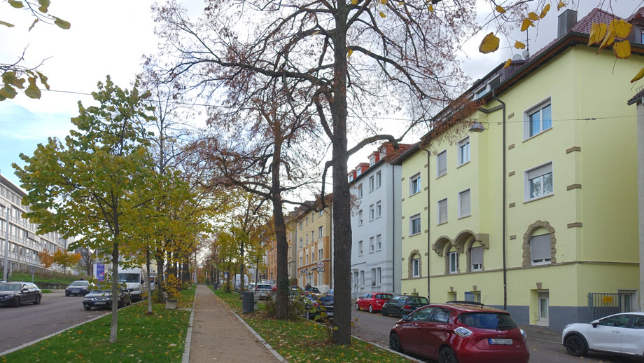 wenige Schritte bis zur Stadtbahn Dachgeschosswohnung Stuttgart-Ost