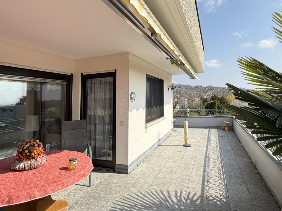 S�d-Balkon Einfamilienhaus Esslingen-Serach