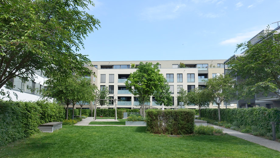 Ansicht begr�nter Innenhof Etagenwohnung Esslingen-Pliensauvorstadt- Gr�ne H�fe