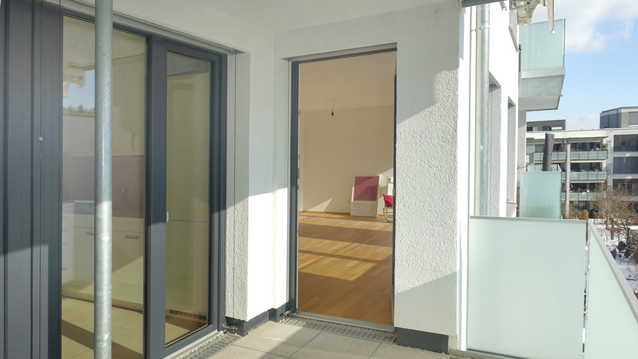 Balkon Nr. 1 Etagenwohnung Esslingen-Gr�ne H�fe