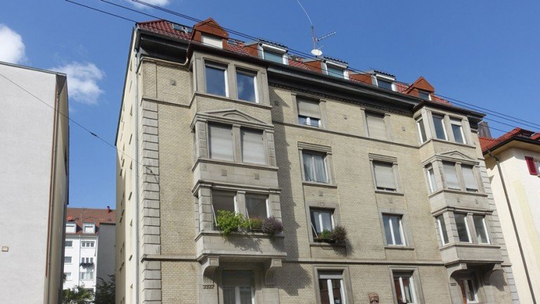  Stuttgart Dachgeschosswohnung Stuttgart-West : zum Verlieben h�bsche Wohnung unterm Dach