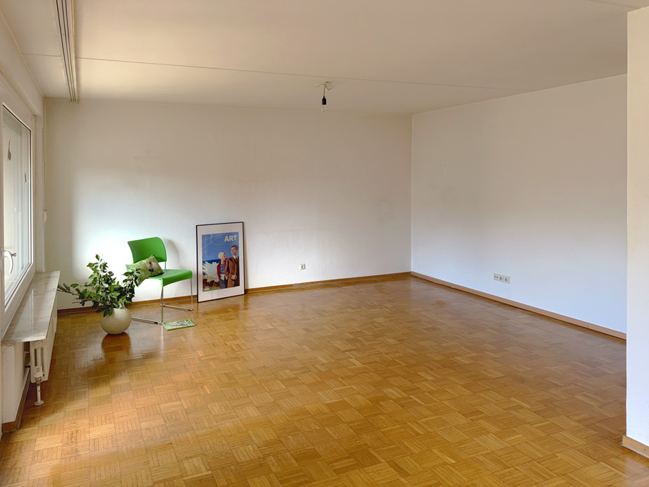 Wohn-/Esszimmer Wohnung Stuttgart
