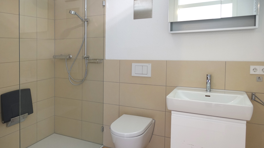 Bad Nr. 2 Etagenwohnung Esslingen-Gr�ne H�fe