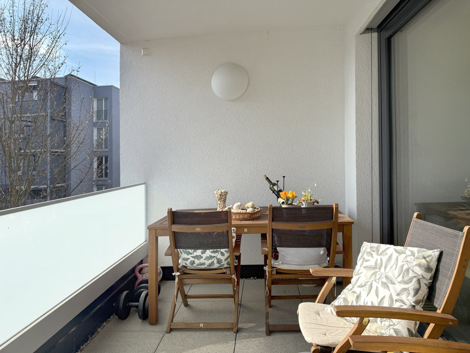 �berdachter S�dbalkon Etagenwohnung Esslingen-Gr�ne H�fe