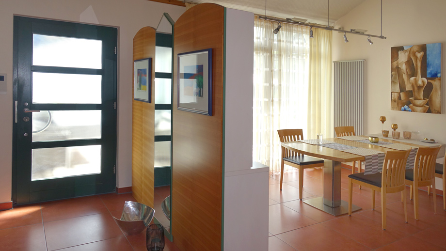 Diele OG Einfamilienhaus M�hlhausen im T�le