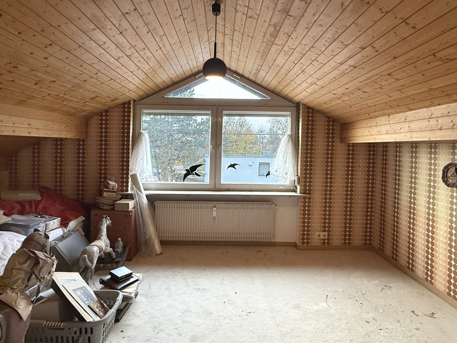 DG Giebelzimmer Zweifamilienhaus Esslingen-Lerchen�cker