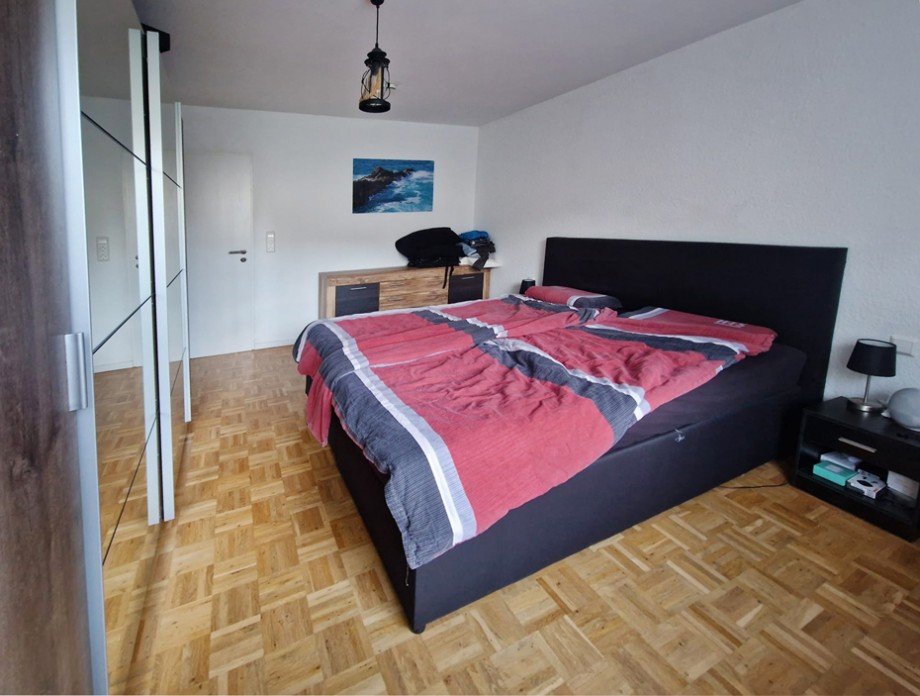 ger�umiges Schlafzimmer Etagenwohnung Schw�bisch Hall