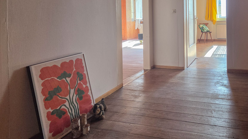 viel Platz auch im Flur Etagenwohnung Stuttgart