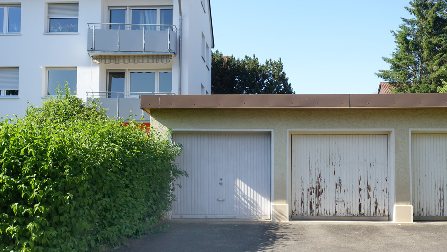 Garage (links) Wohnung Ostfildern-Kemnat