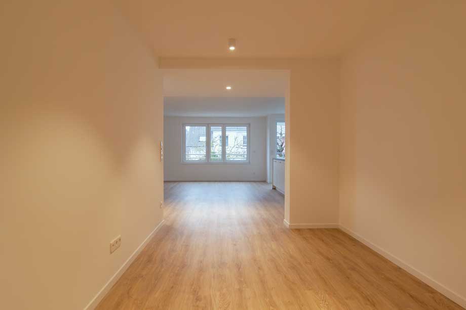 breite Diele Wohnung Stuttgart