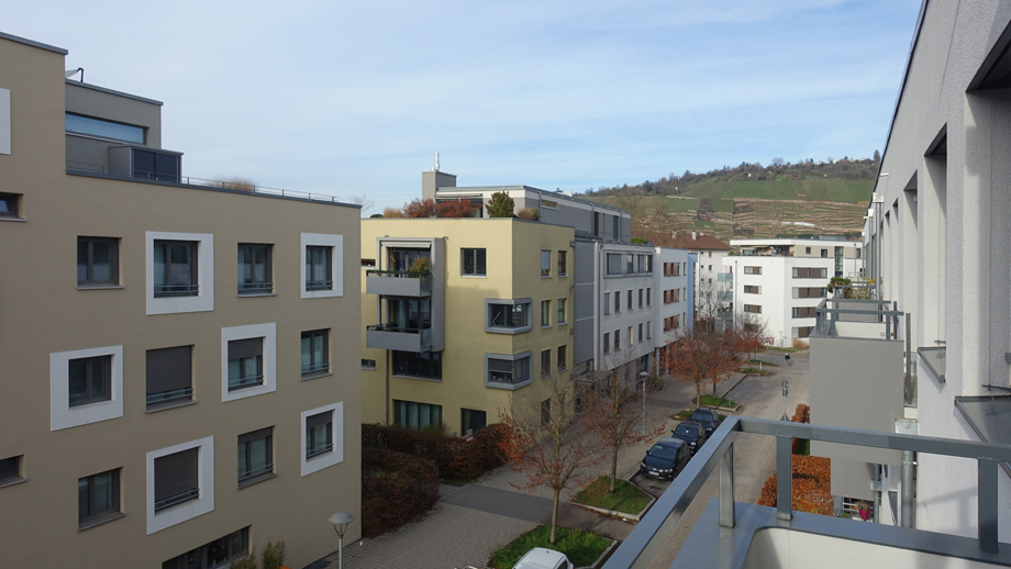 Blick vom Balkon Etagenwohnung Esslingen-Pliensauvorstadt- Gr�ne H�fe