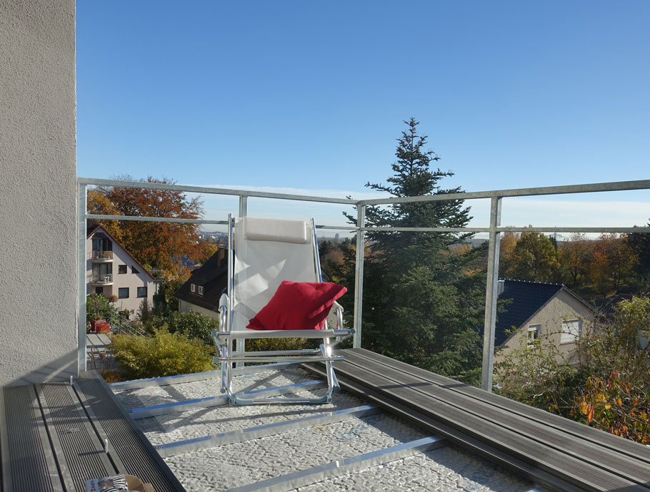 Balkon mit Blick ins Gr�ne Wohnung Stuttgart-Vaihingen