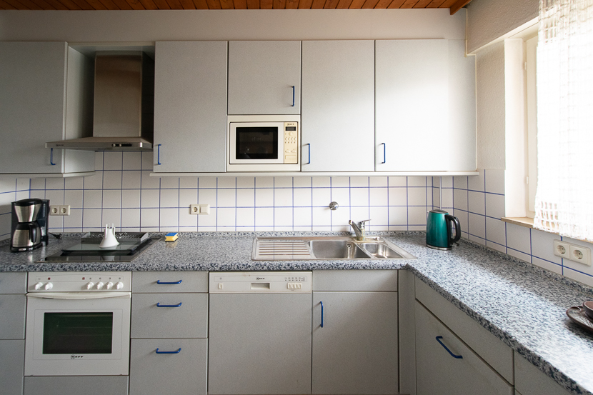 Einbauk�che der 3-Zimmerwohnung im 1. STock Zweifamilienhaus Kernen