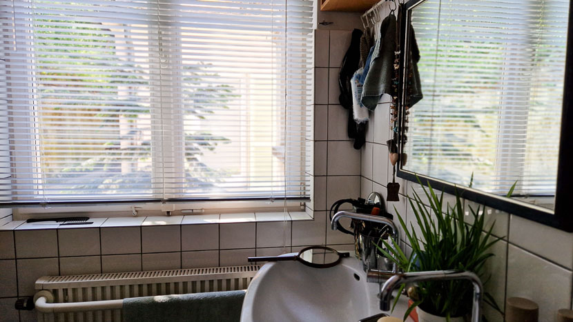 2 B�der mit Wanne oder Dusche Einfamilienhaus Stuttgart