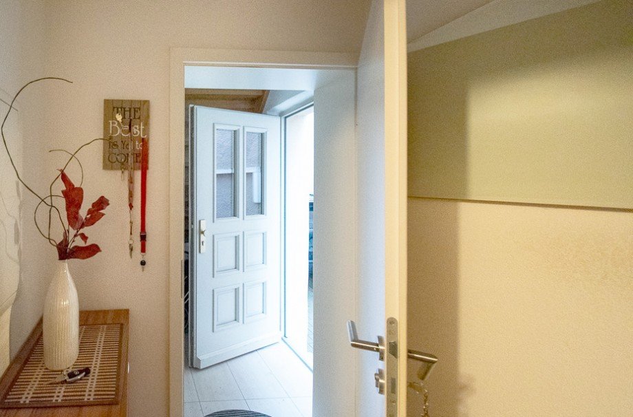 sch�ner Eingangsbereich Erdgeschosswohnung Plochingen