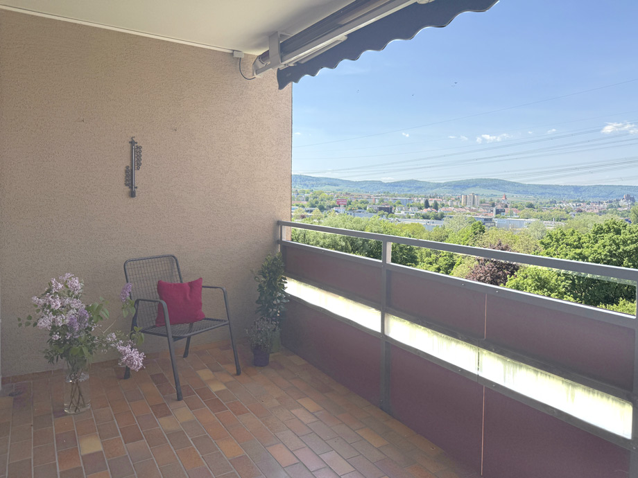 gro�er West-Balkon Etagenwohnung Weinstadt-Grossheppach