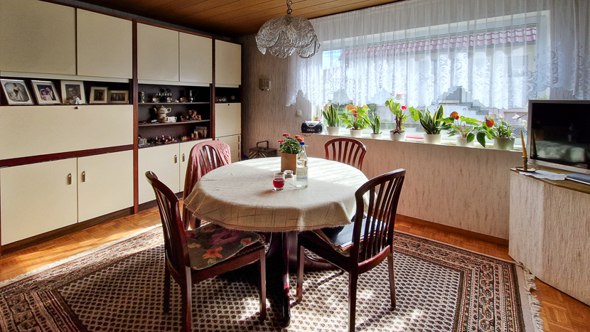 Sonniges Esszimmer Einfamilienhaus Neenstetten