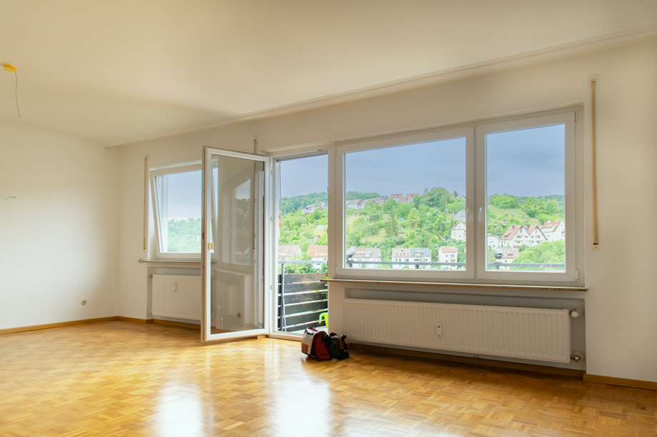 Wohnzimmer �ber 30m� gro� Etagenwohnung Stuttgart
