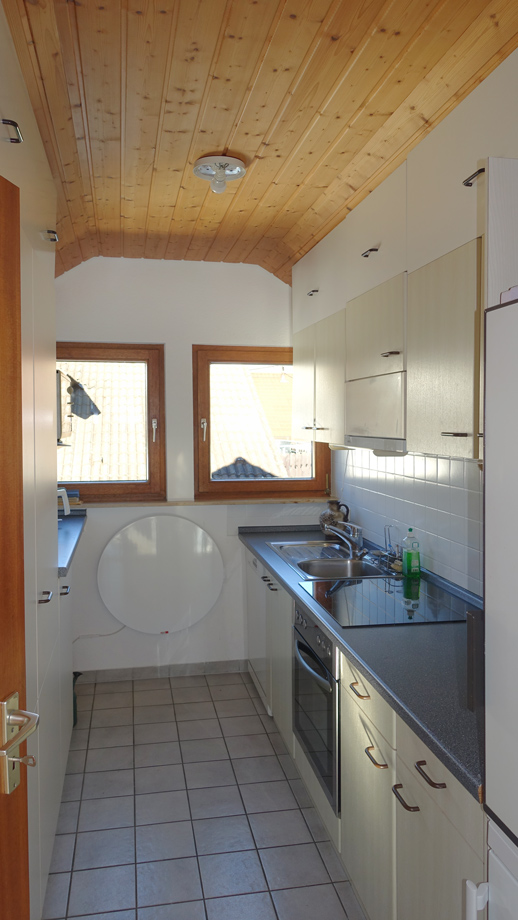 Einbauk�che Dachgeschosswohnung Metzingen-Neuhausen