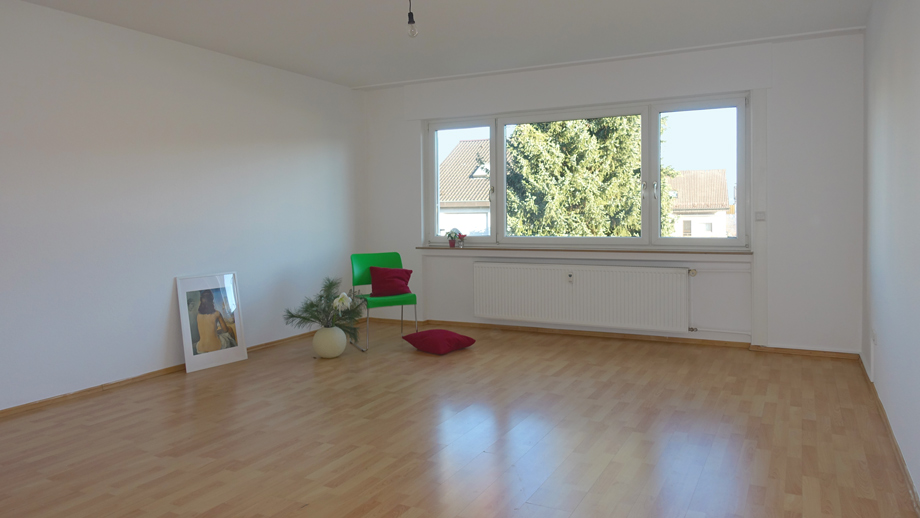 Wohn-/Schlafraum 25 m� Etagenwohnung Baltmannsweiler