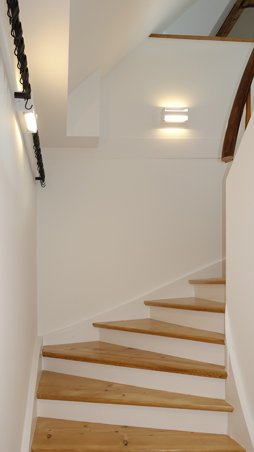 Treppe mit Garderobe Dachgeschosswohnung Fellbach