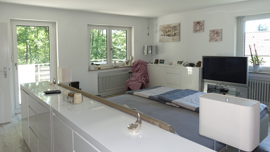 OG Schlafzimmer 1 Haus Esslingen-Oberesslingen