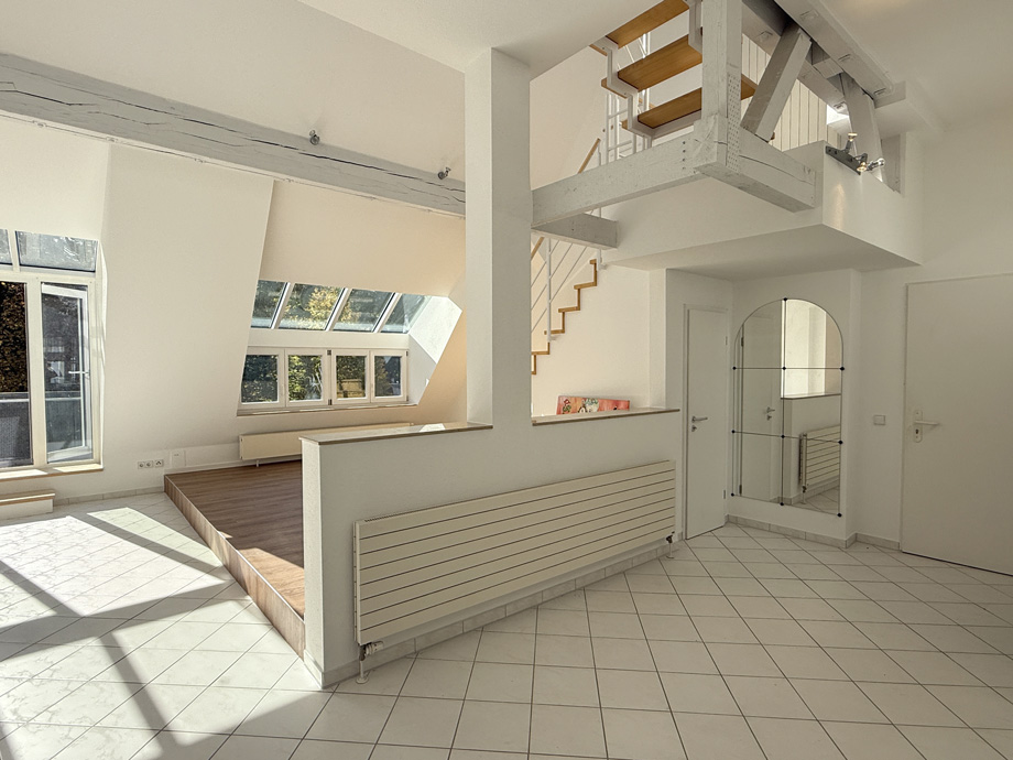 gro�z�giges Wohnen Dachgeschosswohnung Ostfildern-Scharnhauser Park