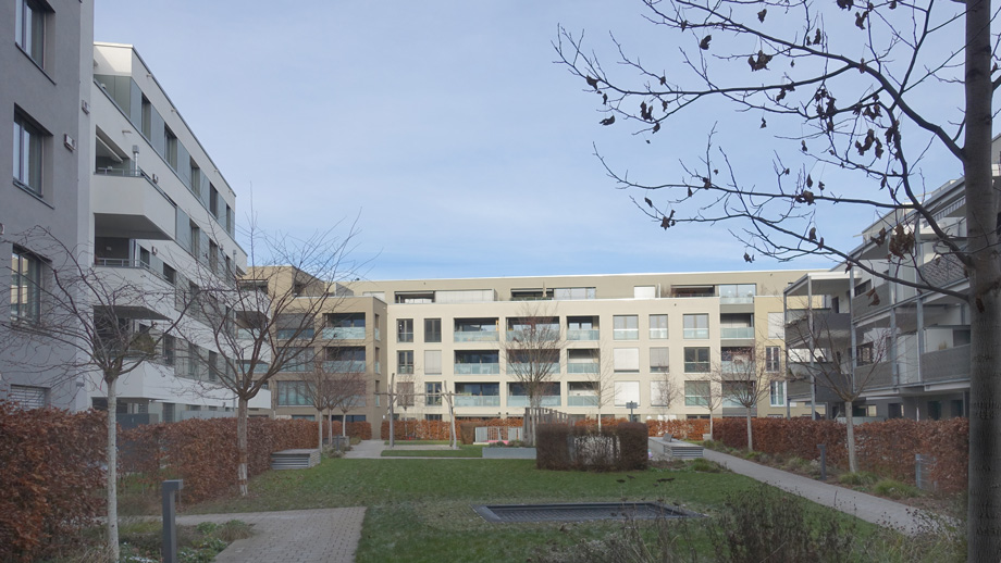 Ansicht Innenhof Etagenwohnung Esslingen-Pliensauvorstadt- Gr�ne H�fe