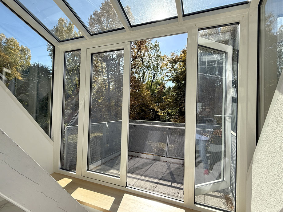 Balkont�r Dachgeschosswohnung Ostfildern-Scharnhauser Park
