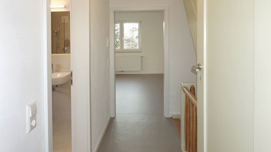 OG Flur Doppelhaush�lfte Esslingen-Gartenstadt